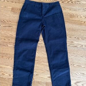 J. Crew High-Rise Girlfriend Chino in Dark Blue. Size 6